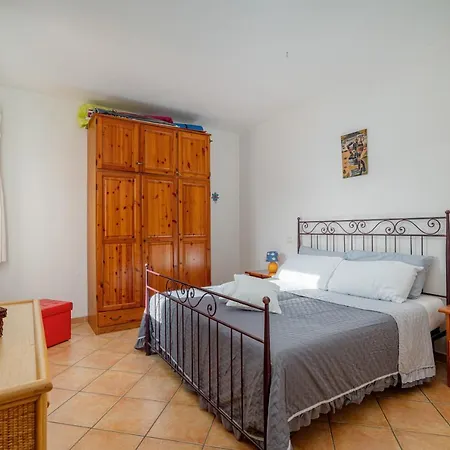 Apartment Casa Helen By Wonderful Italy *